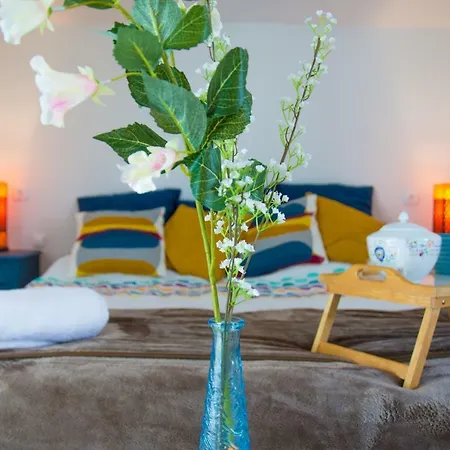 Villa Yvonne,Private Pool,Private Parking 1,7 Km From The Beatch Albufeira Exterior photo