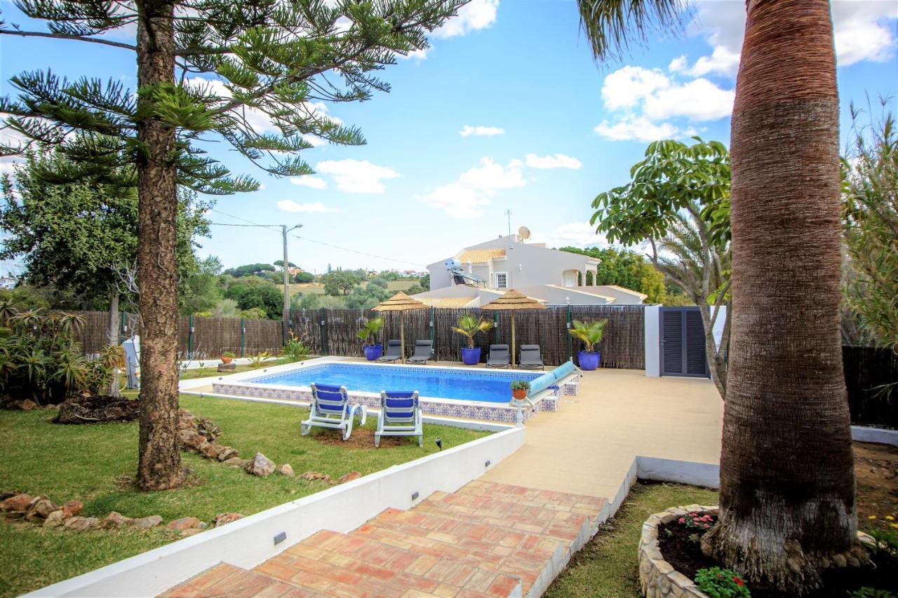Willa Yvonne,private Pool,private Parking 1,7 Km From The Beatch Albufeira