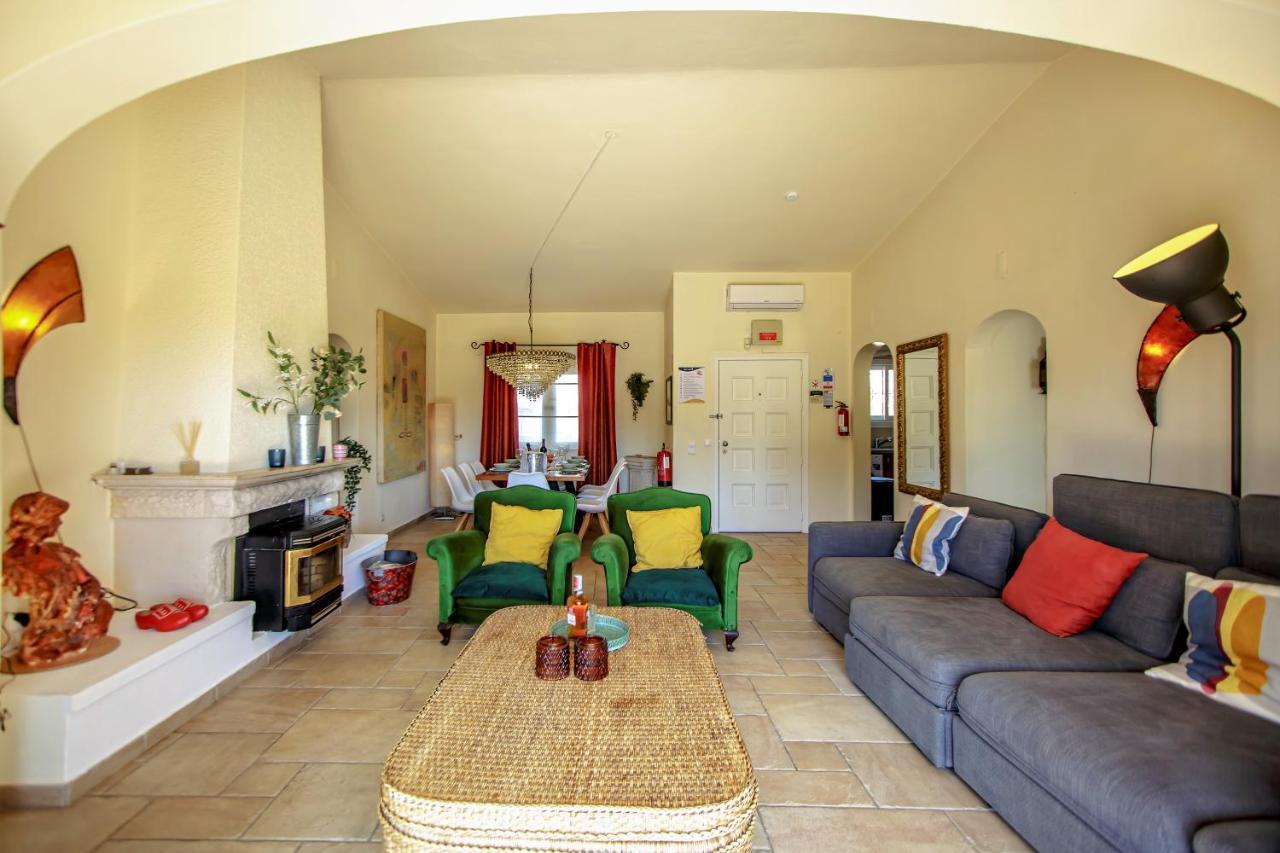 Willa Yvonne,private Pool,private Parking 1,7 Km From The Beatch