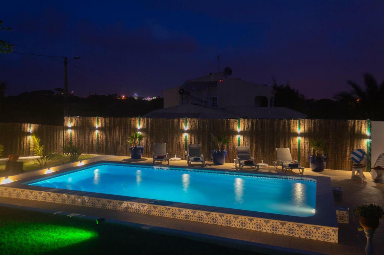 Villa Yvonne,private Pool,private Parking 1,7 Km From The Beatch *
